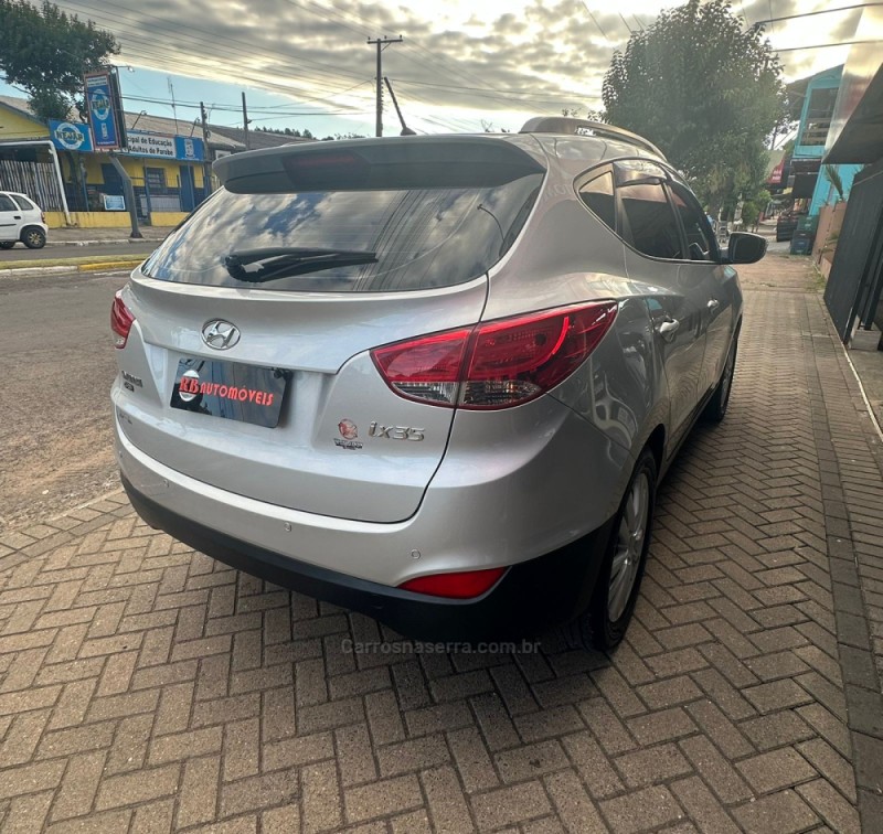 IX35 2.0 MPI 4X2 16V FLEX 4P MANUAL - 2011 - PAROBé