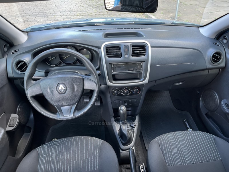 SANDERO 1.0 AUTHENTIQUE 16V FLEX 4P MANUAL - 2015 - VERANóPOLIS