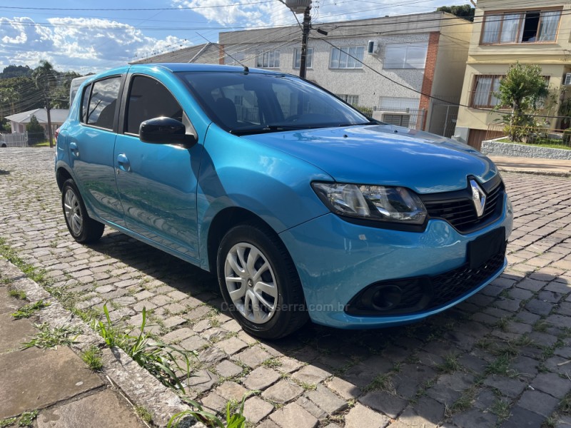 SANDERO 1.0 AUTHENTIQUE 16V FLEX 4P MANUAL - 2015 - VERANóPOLIS