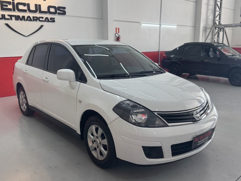 TIIDA 1.8 SEDAN 16V FLEX 4P MANUAL - 2011 - CAXIAS DO SUL