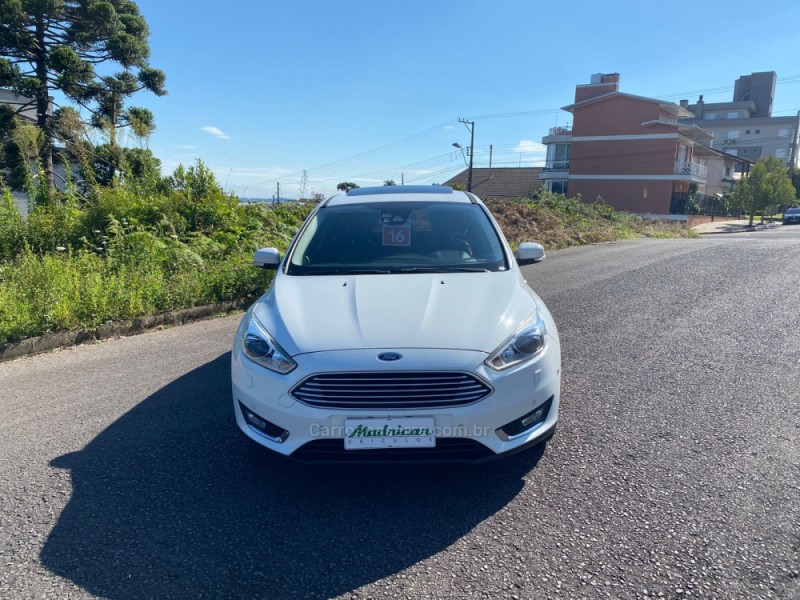 FOCUS 2.0 TITANIUM PLUS 16V FLEX 4P AUTOMÁTICO - 2016 - FLORES DA CUNHA