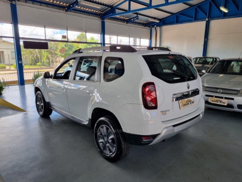 DUSTER 1.6 DYNAMIQUE 4X2 16V FLEX 4P MANUAL - 2019 - VACARIA