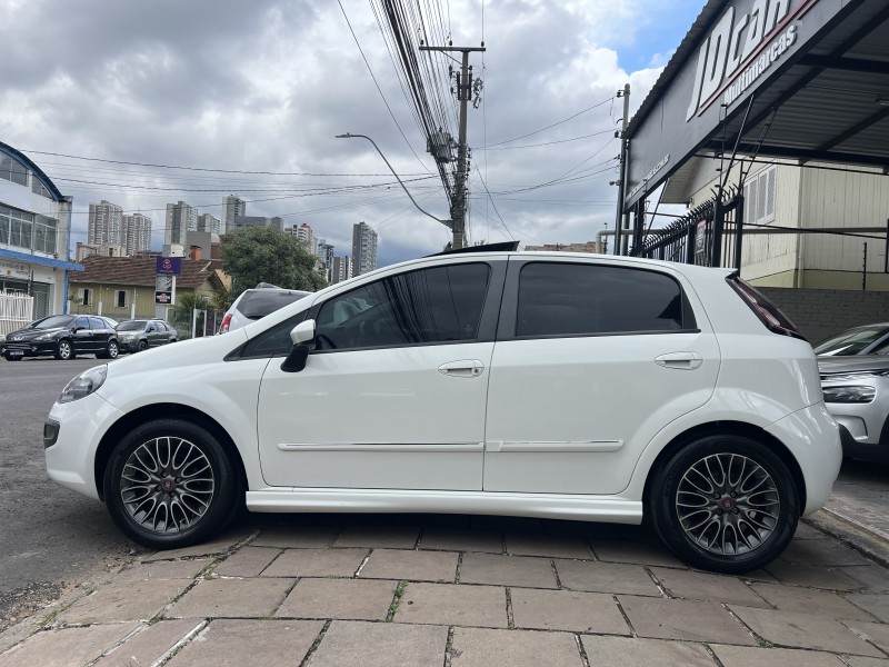 PUNTO 1.8 SPORTING 16V FLEX 4P MANUAL - 2013 - CAXIAS DO SUL