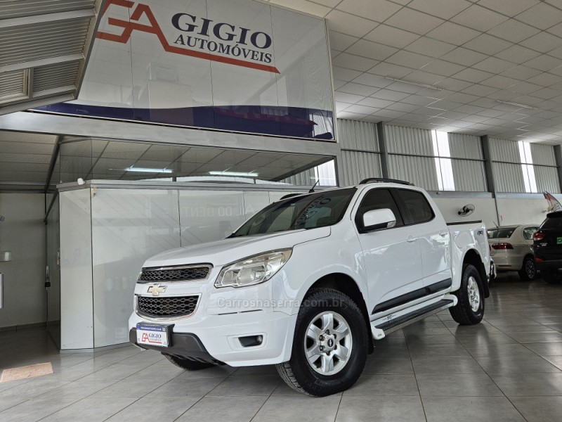 S10 2.8 LT 4X4 CD 16V TURBO DIESEL 4P AUTOMÁTICO - 2013 - TAPEJARA