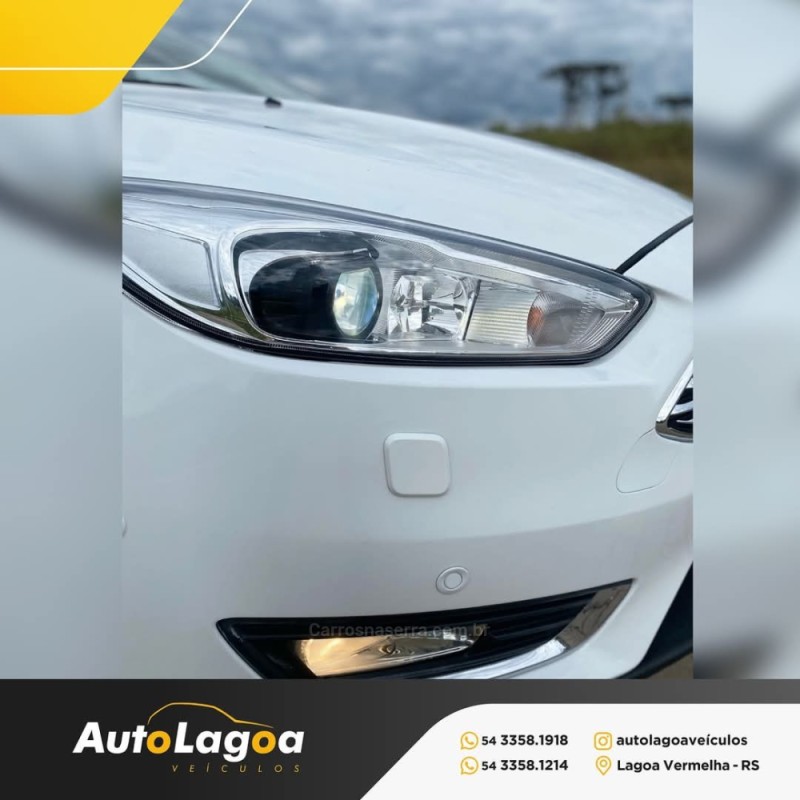 FOCUS 2.0 TITANIUM PLUS 16V FLEX 4P AUTOMÁTICO - 2016 - LAGOA VERMELHA