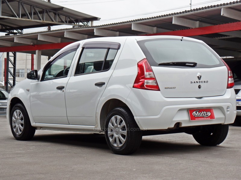 SANDERO 1.0 AUTHENTIQUE 16V FLEX 4P MANUAL - 2012 - CAXIAS DO SUL