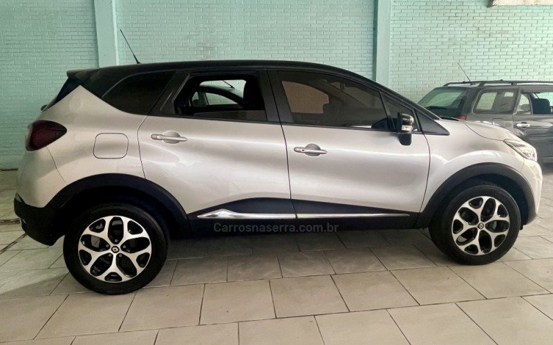 CAPTUR 2.0 16V FLEX INTENSE AUTOMÁTICO - 2018 - BENTO GONçALVES