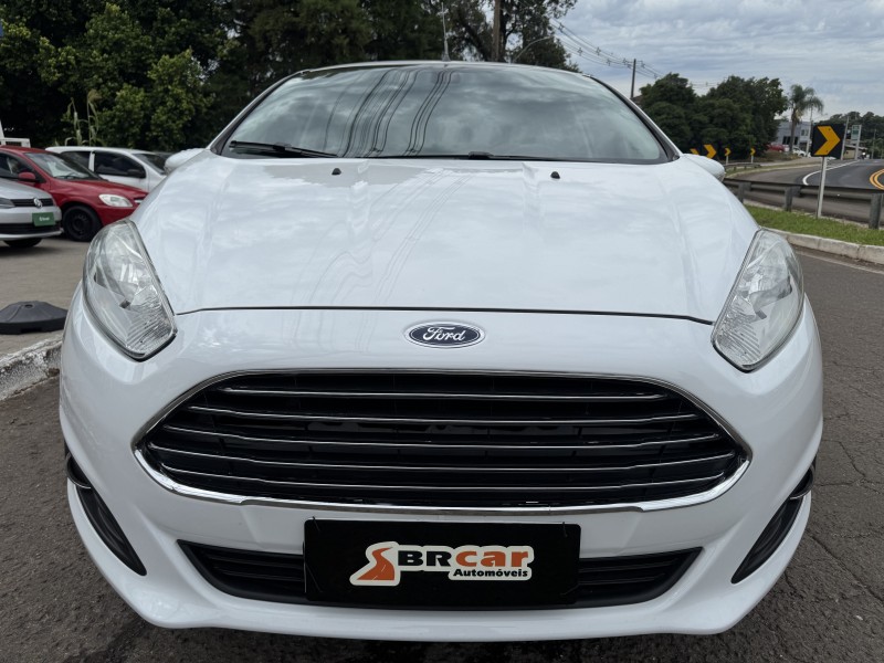 FIESTA 1.6 TITANIUM HATCH 16V FLEX 4P AUTOMÁTICO - 2015 - DOIS IRMãOS