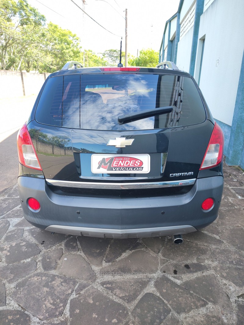 CAPTIVA 2.4 FWD SPORT 16V GASOLINA 4P AUTOMÁTICO - 2013 - TRêS COROAS