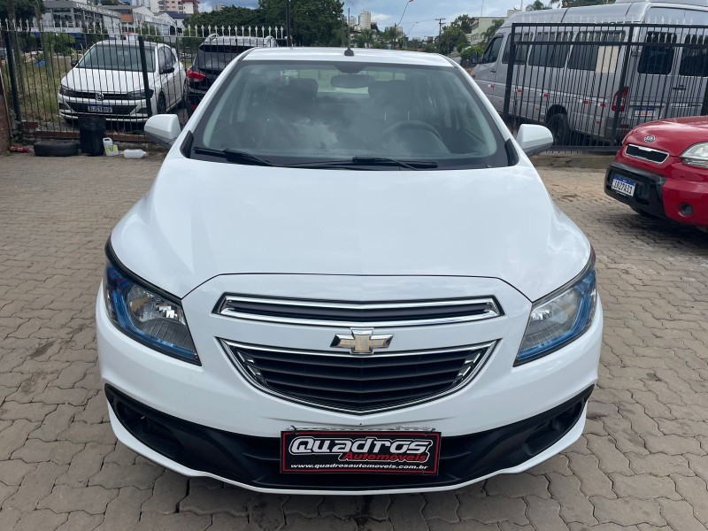 PRISMA 1.4 MPFI LT 8V FLEX 4P MANUAL - 2015 - CAXIAS DO SUL