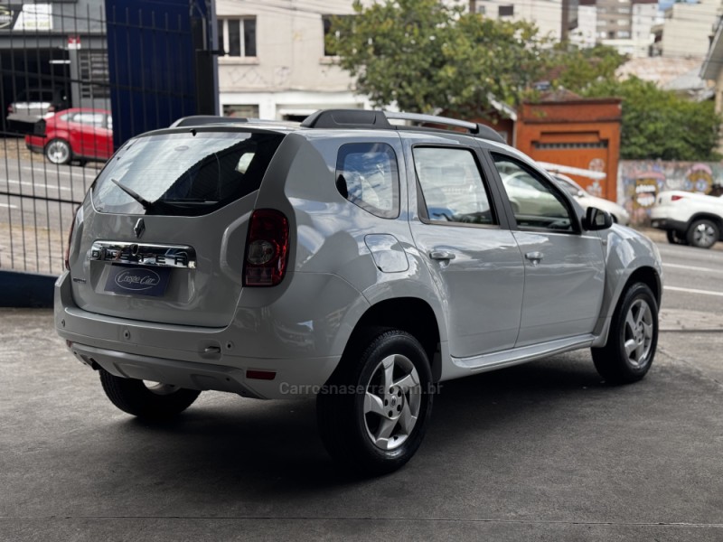 DUSTER 1.6 DYNAMIQUE 4X2 16V FLEX 4P MANUAL - 2014 - CAXIAS DO SUL