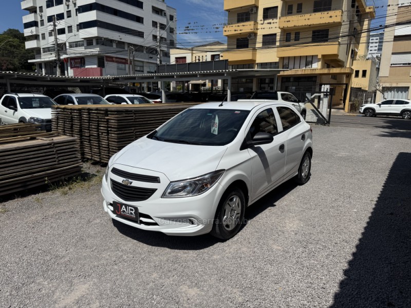 ONIX 1.0 MPFI LS 8V FLEX 4P MANUAL - 2015 - GARIBALDI