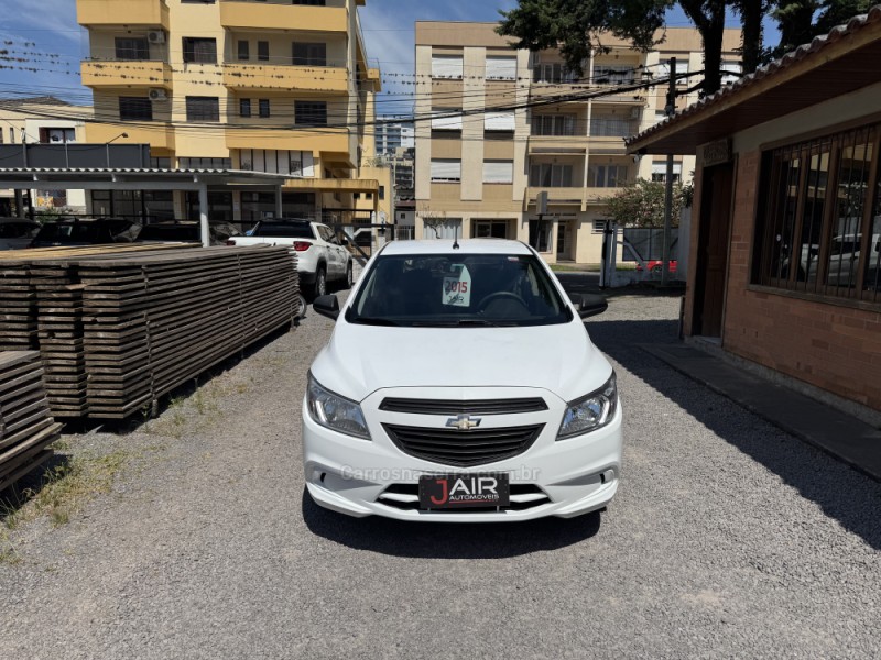 ONIX 1.0 MPFI LS 8V FLEX 4P MANUAL - 2015 - GARIBALDI