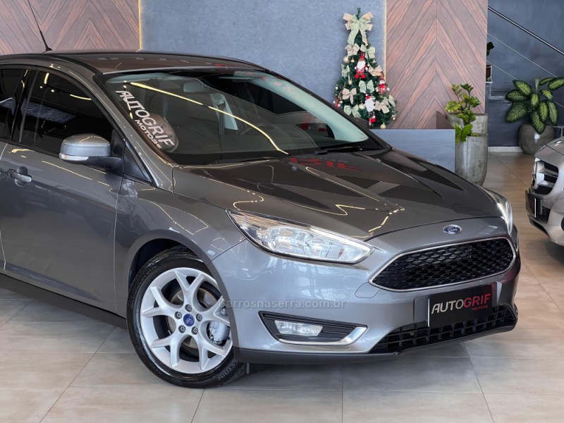 FOCUS 1.6 SE 16V FLEX 4P MANUAL - 2017 - CAMPO BOM