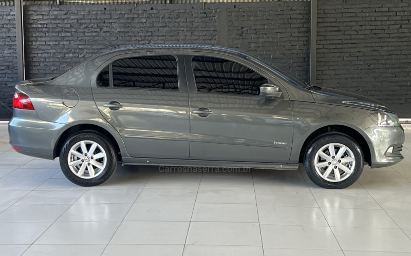 VOYAGE 1.0 12V MPI TOTALFLEX TRENDLINE 4P MANUAL - 2014 - CAXIAS DO SUL