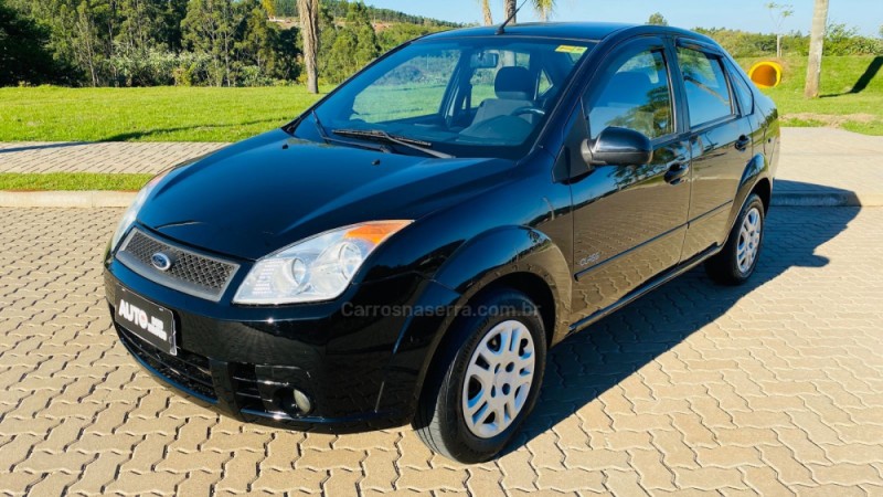 FIESTA 1.6 MPI 8V GASOLINA 4P MANUAL - 2010 - DOIS IRMãOS