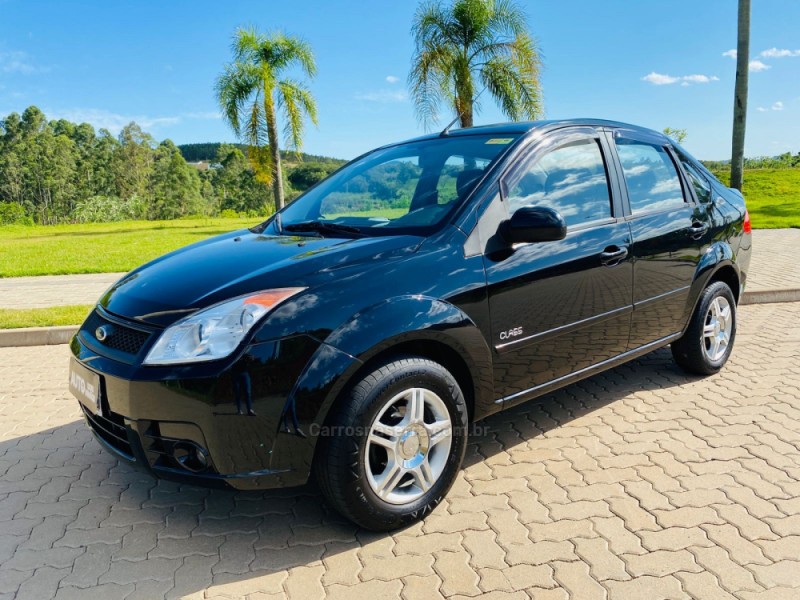 FIESTA 1.6 MPI 8V GASOLINA 4P MANUAL - 2010 - DOIS IRMãOS