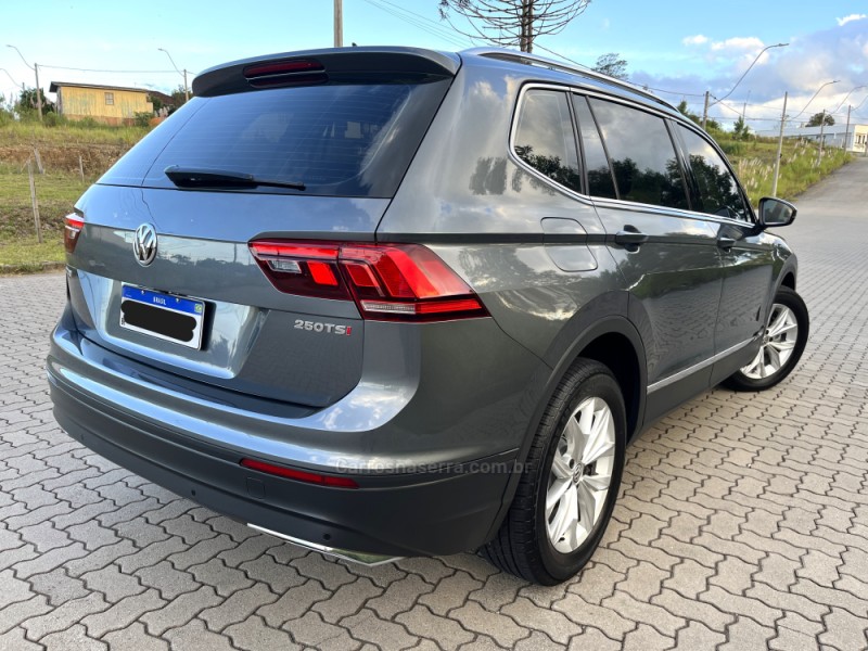 TIGUAN 1.4 ALLSPACE COMFORT 250 TSI FLEX 4P - 2019 - CAXIAS DO SUL