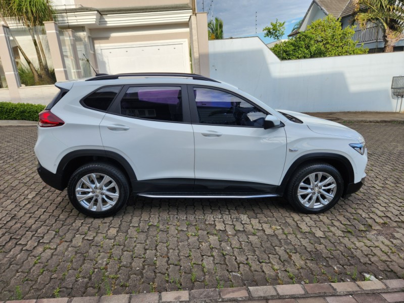 TRACKER 1.0 12V LTZ TURBO FLEX 4P AUTOMÁTICO - 2022 - MONTENEGRO