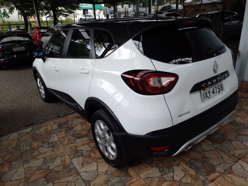 CAPTUR 1.6 16V FLEX ZEN AUTOMÁTICO - 2018 - CAXIAS DO SUL