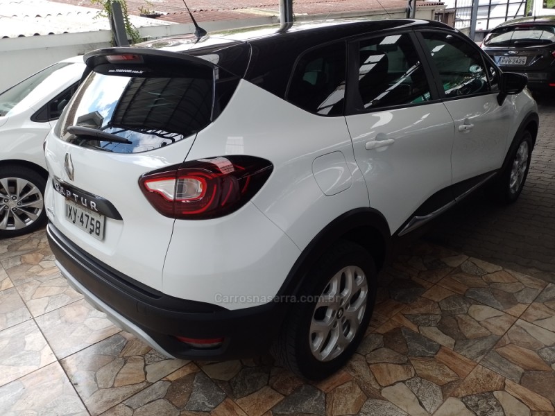 CAPTUR 1.6 16V FLEX ZEN AUTOMÁTICO - 2018 - CAXIAS DO SUL