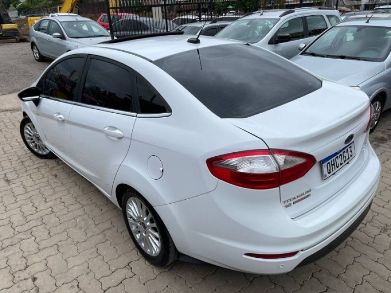 FIESTA 1.6 TITANIUM PLUS SEDAN 16V FLEX 4P AUTOMÁTICO - 2015 - CAXIAS DO SUL