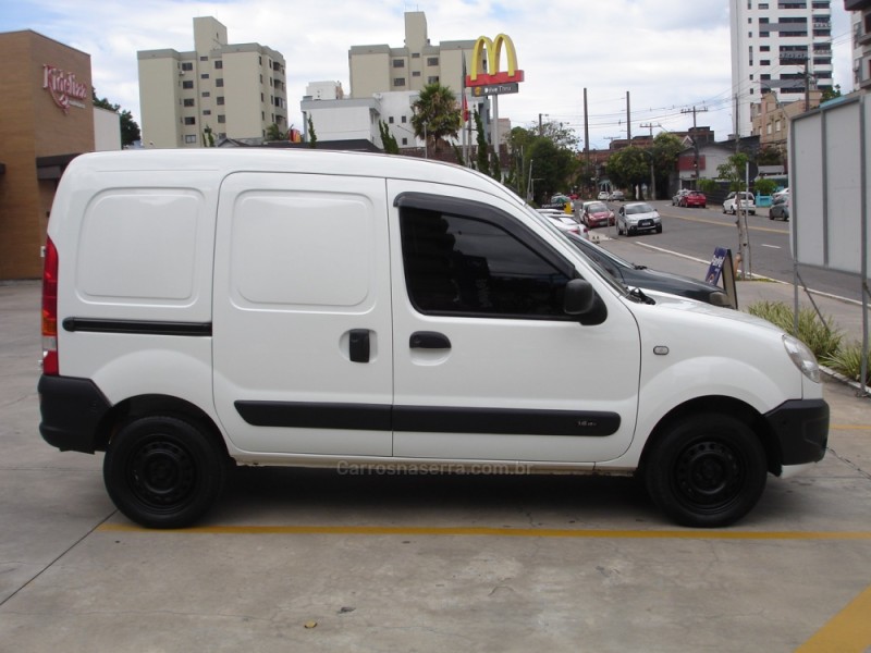 KANGOO 1.6 EXPRESS 16V FLEX 4P MANUAL - 2018 - CAXIAS DO SUL