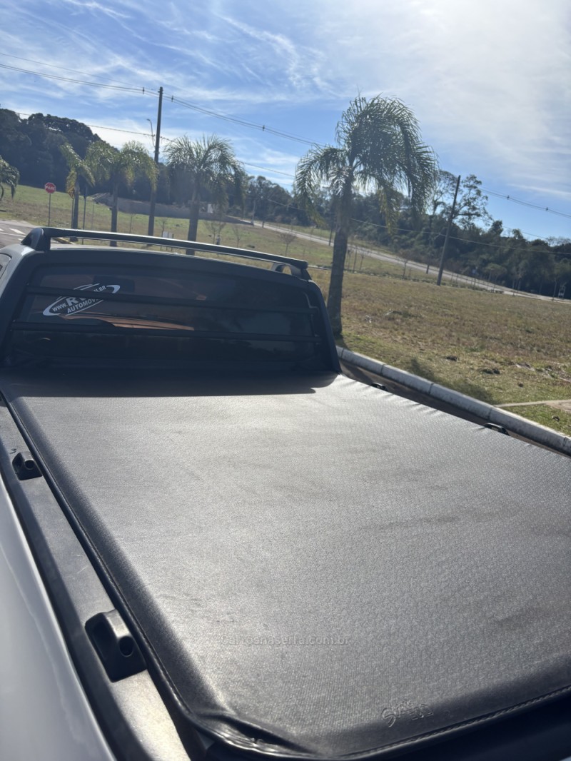 SAVEIRO 1.6 MI CS 8V FLEX 2P MANUAL G.VI - 2014 - CARLOS BARBOSA