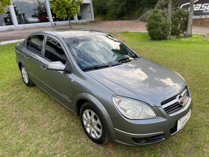 VECTRA 2.0 MPFI EXPRESSION 8V 140CV FLEX 4P MANUAL - 2008 - BOM PRINCíPIO