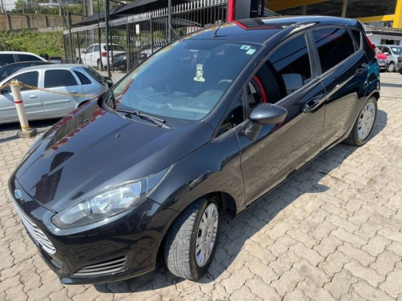 FIESTA 1.5 SE HATCH 16V FLEX 4P MANUAL - 2014 - CAXIAS DO SUL