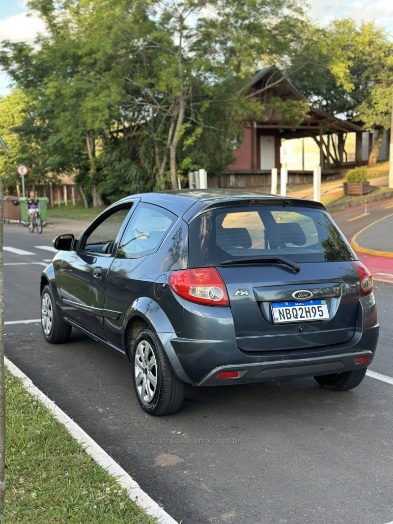 KA 1.0 I 8V GASOLINA 2P MANUAL - 2012 - CAXIAS DO SUL