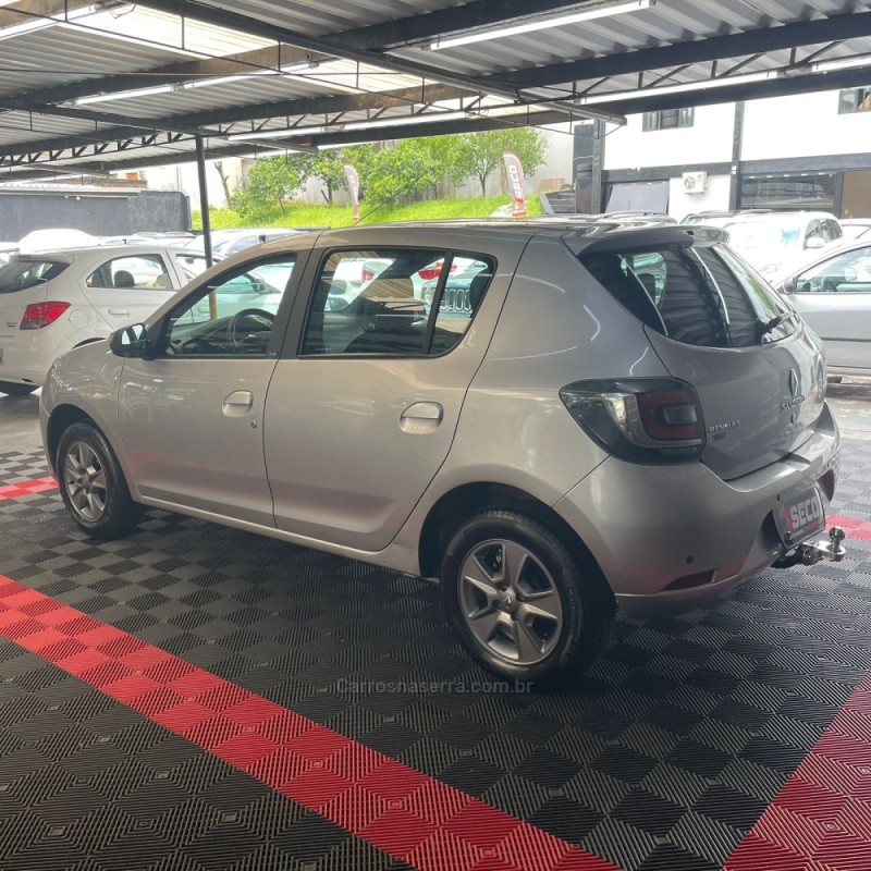 SANDERO 1.0 EXPRESSION 12V FLEX 4P MANUAL - 2017 - PASSO FUNDO