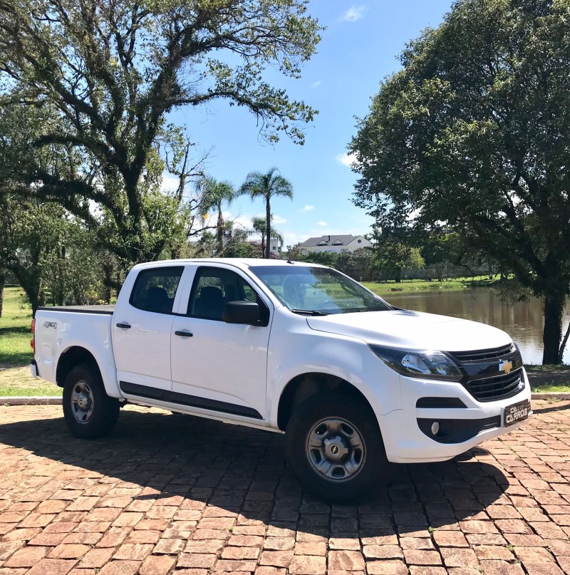 S10 2.8 LS 4X4 CD 16V TURBO DIESEL 4P MANUAL - 2020 - LAJEADO