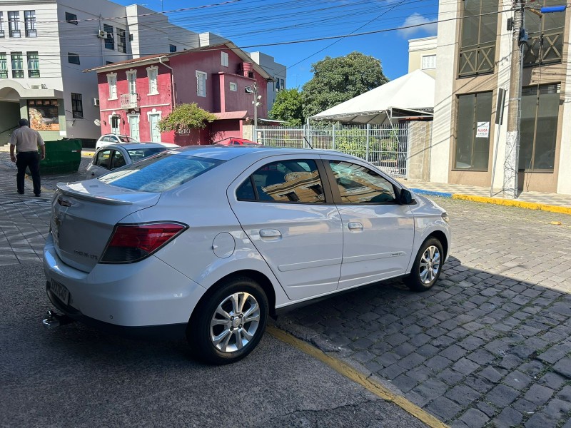 PRISMA 1.4 MPFI LTZ 8V FLEX 4P AUTOMÁTICO - 2015 - GARIBALDI