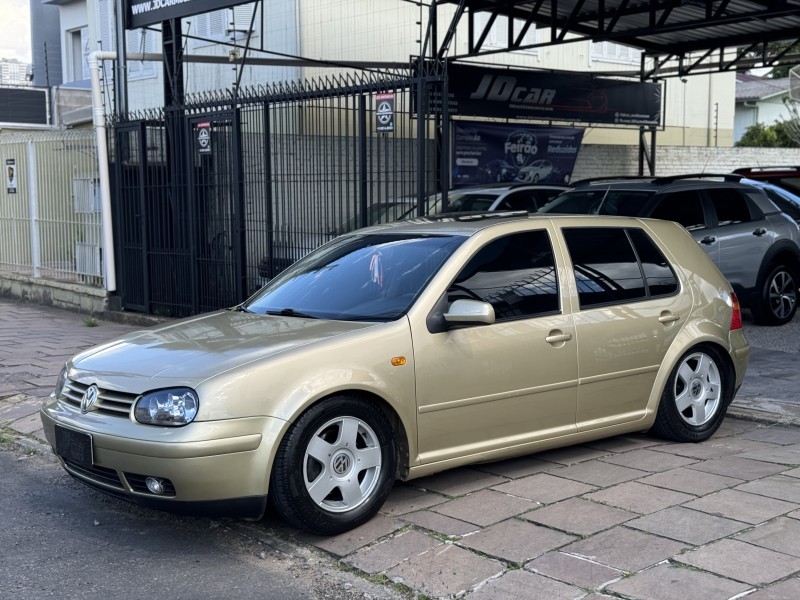 GOLF 2.0 MI COMFORTLINE 8V GASOLINA 4P MANUAL - 2001 - CAXIAS DO SUL