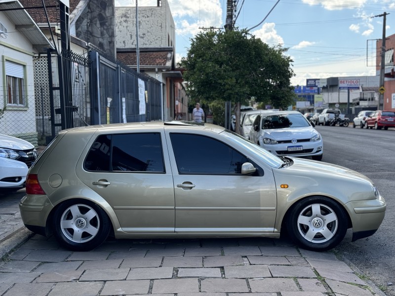 GOLF 2.0 MI COMFORTLINE 8V GASOLINA 4P MANUAL - 2001 - CAXIAS DO SUL