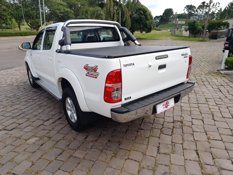 HILUX 3.0 SRV 4X4 CD 16V TURBO INTERCOOLER DIESEL 4P AUTOMÁTICO - 2015 - FLORES DA CUNHA