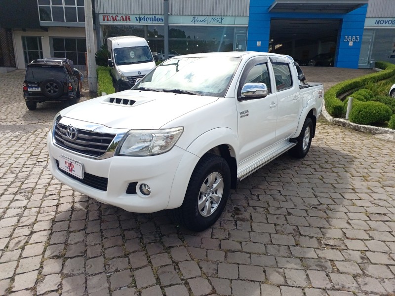 HILUX 3.0 SRV 4X4 CD 16V TURBO INTERCOOLER DIESEL 4P AUTOMÁTICO - 2015 - FLORES DA CUNHA