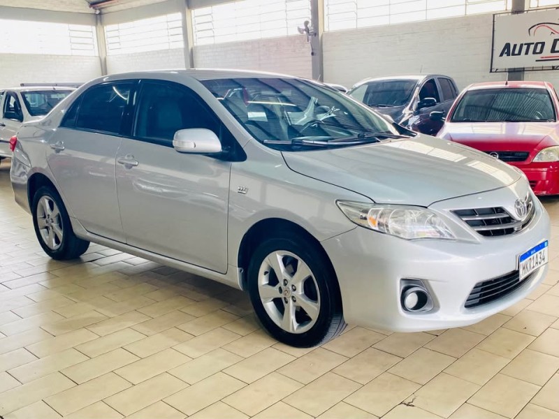 COROLLA 2.0 XEI 16V FLEX 4P AUTOMÁTICO - 2014 - CAXIAS DO SUL