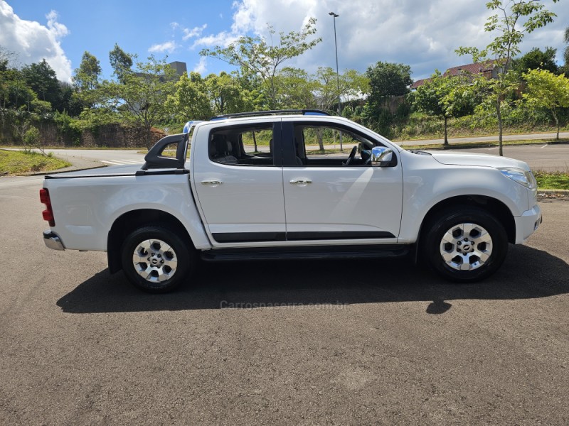 S10 2.4 LTZ 4X2 CD 8V FLEX 4P MANUAL - 2013 - BENTO GONçALVES