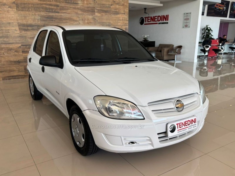 CELTA 1.0 MPFI SPIRIT 8V FLEX 4P MANUAL - 2011 - IGREJINHA