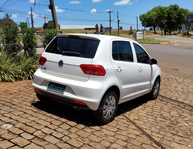 FOX 1.0 MI TRENDLINE 8V FLEX 4P MANUAL - 2015 - NãO-ME-TOQUE