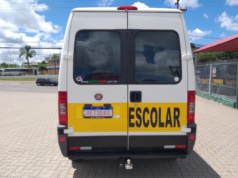 DUCATO 2.3 MINIBUS 16 LUGARES TETO ALTO 16V TURBO INTERCOOLER DIESEL MANUAL - 2011 - CAXIAS DO SUL