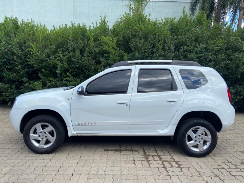 DUSTER 1.6 DYNAMIQUE 4X2 16V FLEX 4P MANUAL - 2013 - CAXIAS DO SUL