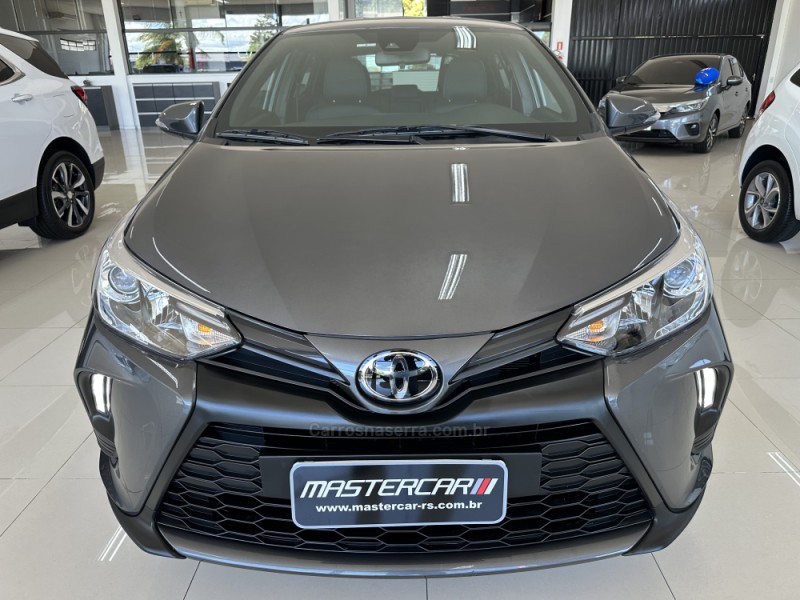 YARIS 1.5 XS 16V FLEX 4P AUTOMÁTICO - 2024 - CHARQUEADAS