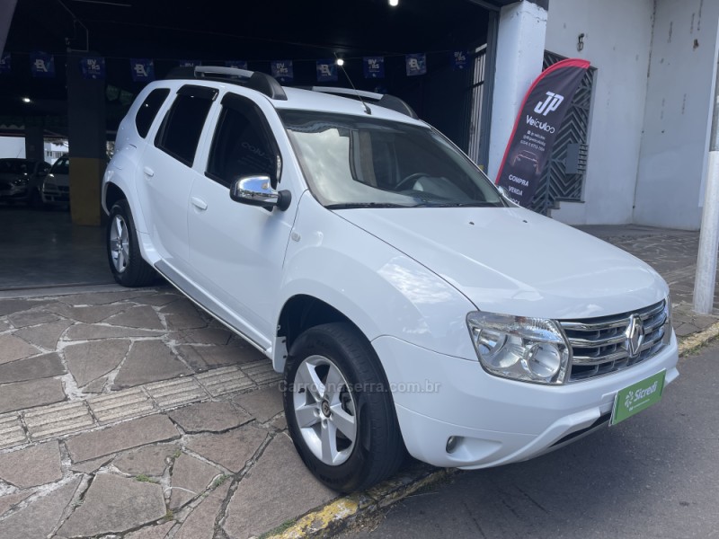 DUSTER 1.6 DYNAMIQUE 4X2 16V FLEX 4P MANUAL - 2013 - BENTO GONçALVES