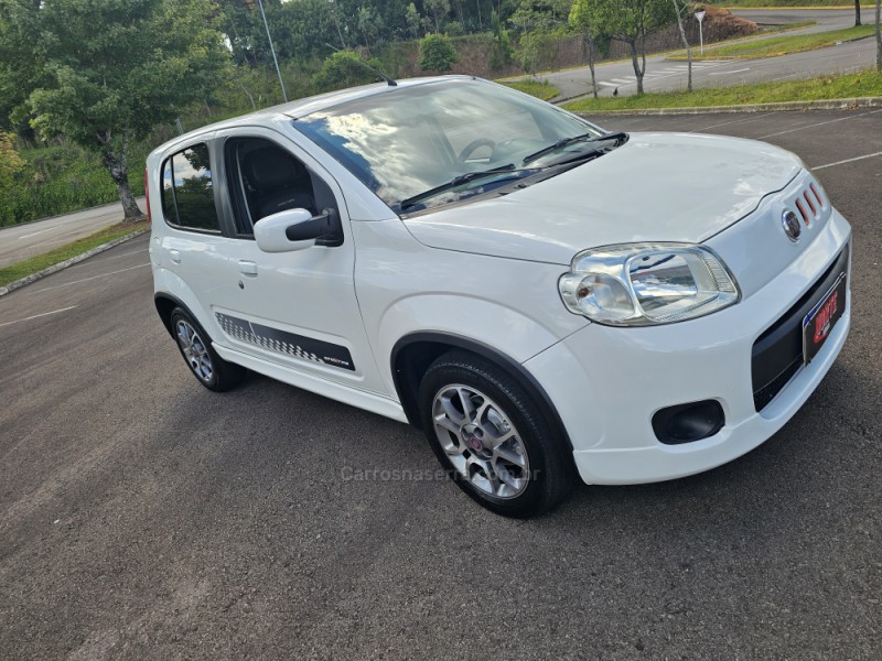 UNO 1.4 EVO SPORTING 8V FLEX 4P MANUAL - 2013 - BENTO GONçALVES