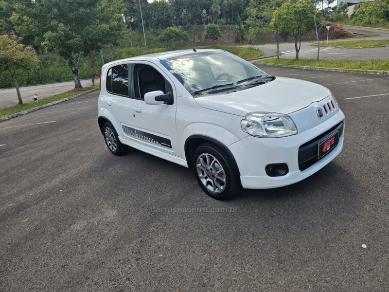 UNO 1.4 EVO SPORTING 8V FLEX 4P MANUAL - 2013 - BENTO GONçALVES