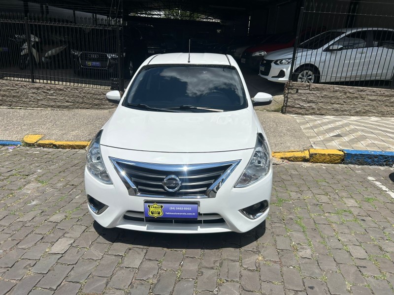 VERSA 1.6 16V SL FLEXSTART FLEX 4P AUTOMÁTICO - 2018 - GARIBALDI