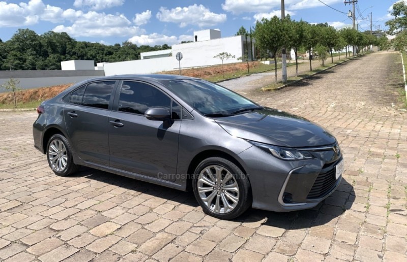 COROLLA 2.0 XEI 16V FLEX 4P AUTOMÁTICO